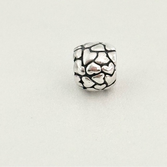 Pandora Sterling Silver Hearts Design Lotsa Love Rare Retired Bead Charm - Picture 2 of 5